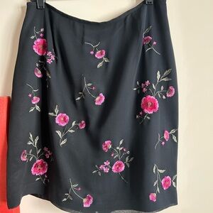 Casual Corner Black Skirt Floral Embroidered
